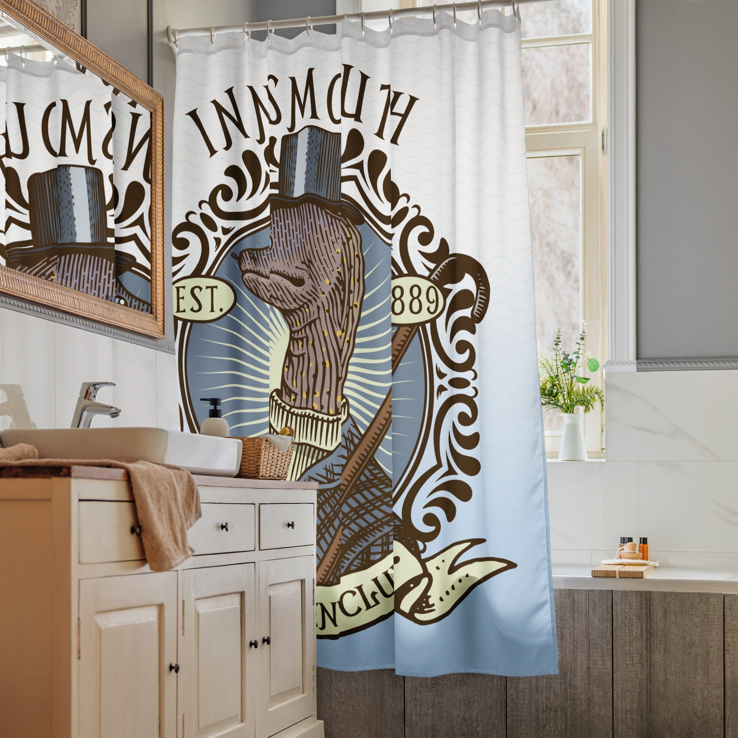 The Shadow over Innsmouth Lovecraft Moray Gentleman Shower curtain